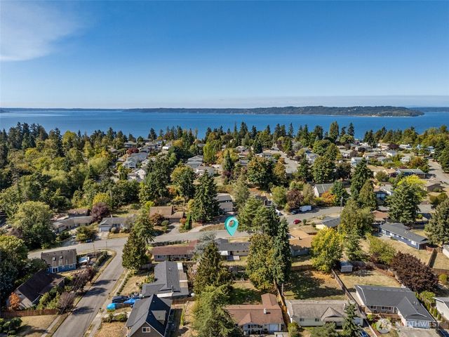 26230 13th Place S, Des Moines, WA 98198