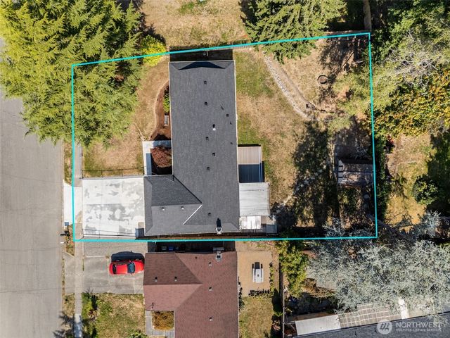 26230 13th Place S, Des Moines, WA 98198