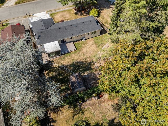 26230 13th Place S, Des Moines, WA 98198