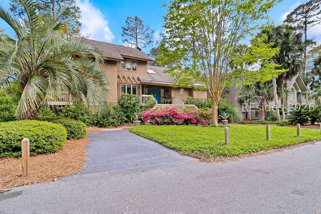 12 Red Cardinal Rd, Hilton Head Island, SC 29928