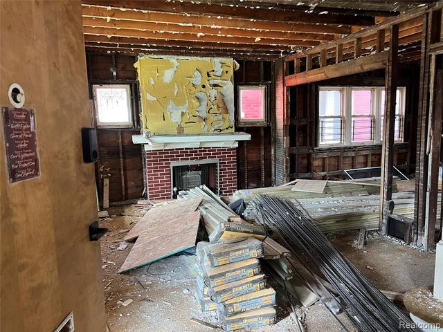 1452 W Euclid Street, Detroit, MI 48206