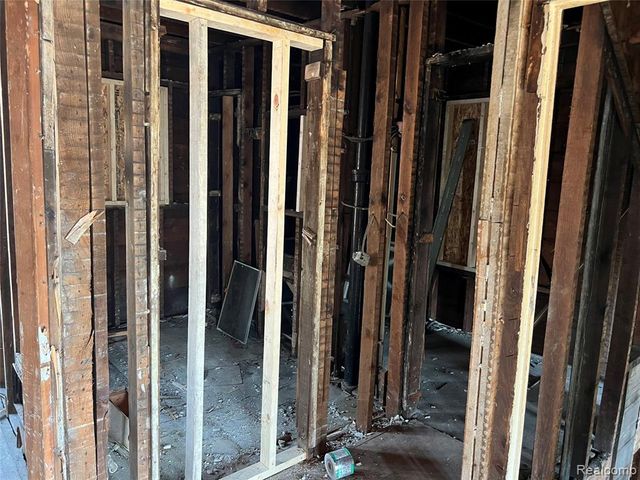 1452 W Euclid Street, Detroit, MI 48206