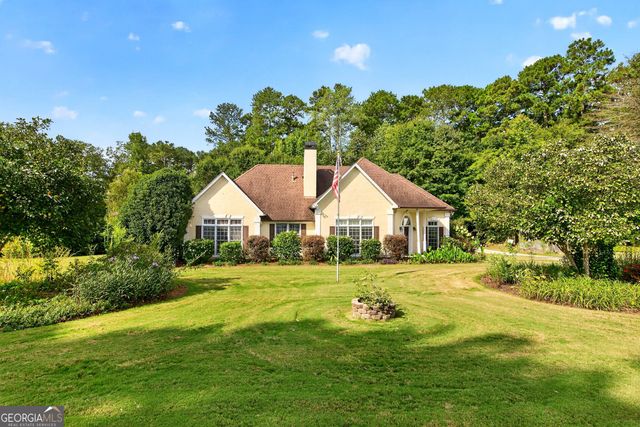 52 Braves Crossing Court, Sharpsburg, GA 30277