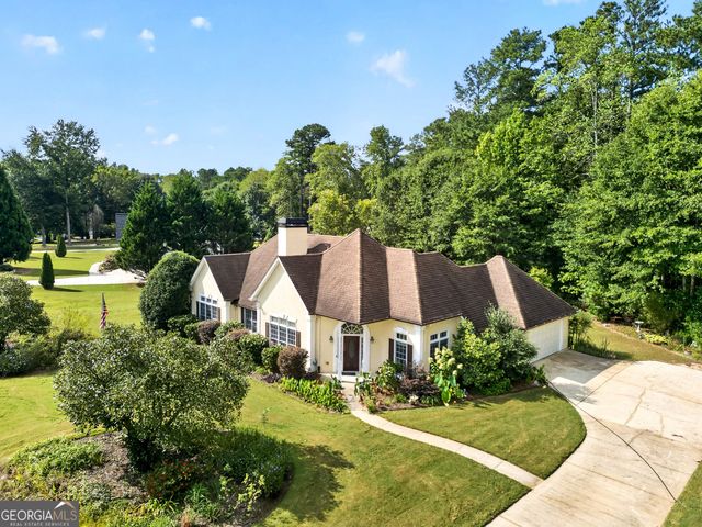 52 Braves Crossing Court, Sharpsburg, GA 30277