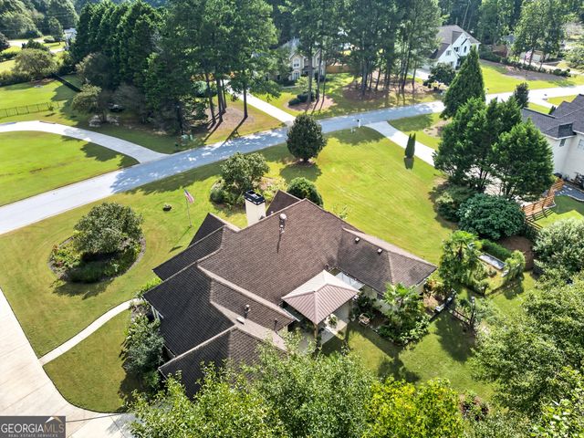 52 Braves Crossing Court, Sharpsburg, GA 30277