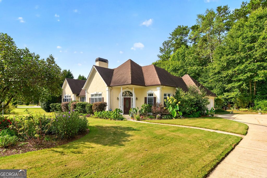 52 Braves Crossing Court, Sharpsburg, GA 30277