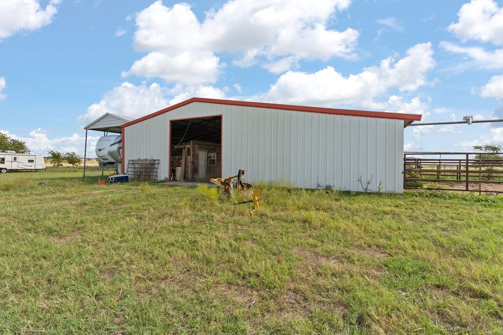 9301 Cr-1127, Godley, TX 76044 — photo 2