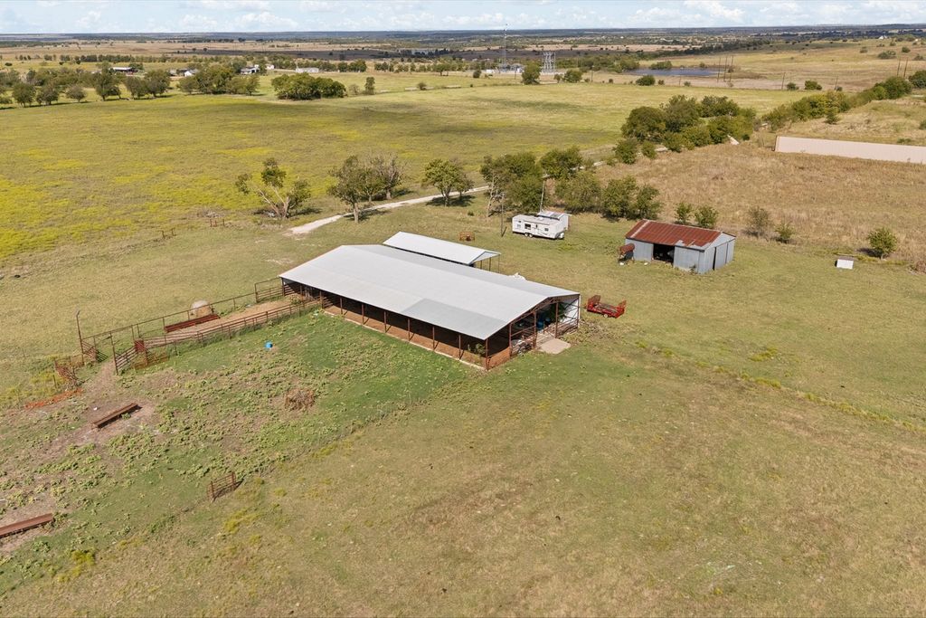 9301 Cr-1127, Godley, TX 76044 — photo 4