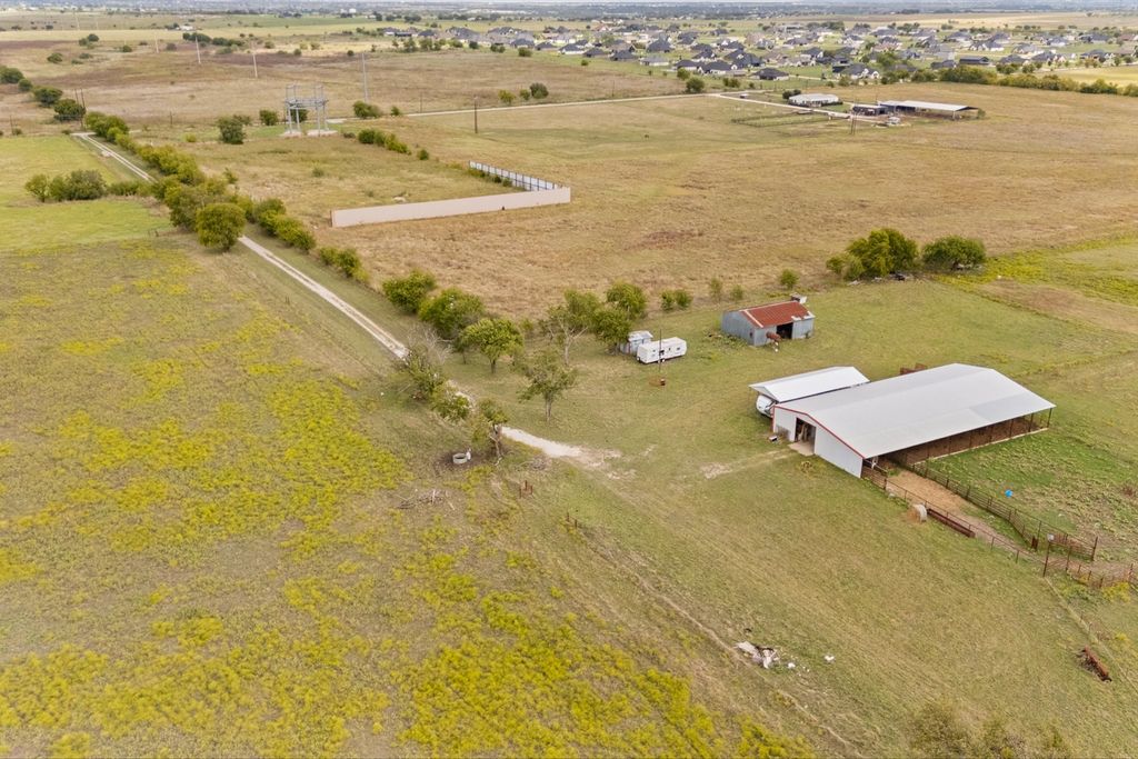 9301 Cr-1127, Godley, TX 76044 — photo 5