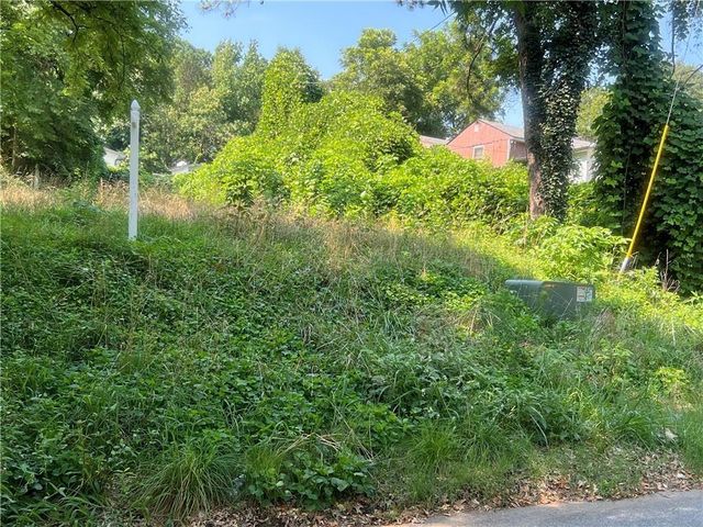 2554 Etheridge NW Drive, Atlanta, GA 30318