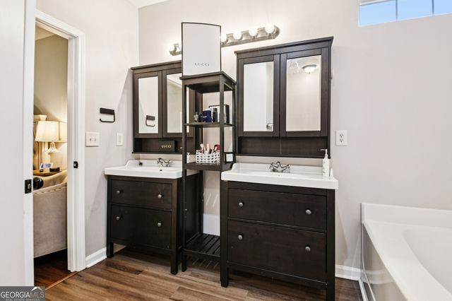 564 Goldfinch Way, Stockbridge, GA 30281