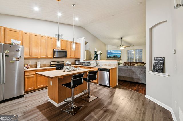 564 Goldfinch Way, Stockbridge, GA 30281
