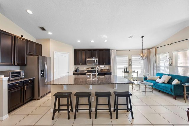 10871 CABBAGE TREE LOOP, Orlando, FL 32825