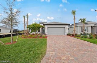 16624 Ash Grove LN, Alva, FL 33920