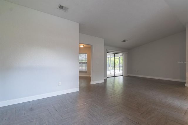 2402 PRAIRIE PLACE, Lutz, FL 33549