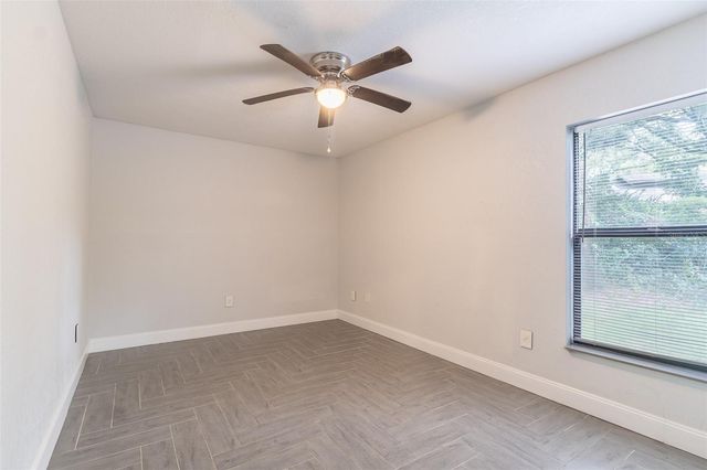 2402 PRAIRIE PLACE, Lutz, FL 33549