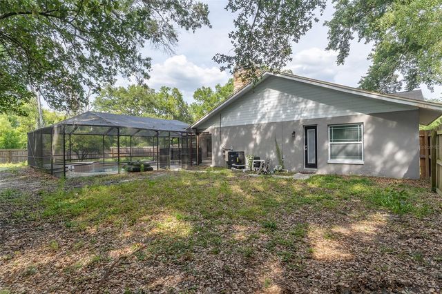 2402 PRAIRIE PLACE, Lutz, FL 33549