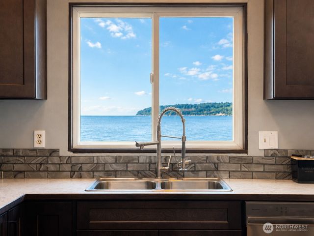 14 H South Beach Drive, Hat Island, WA 98206