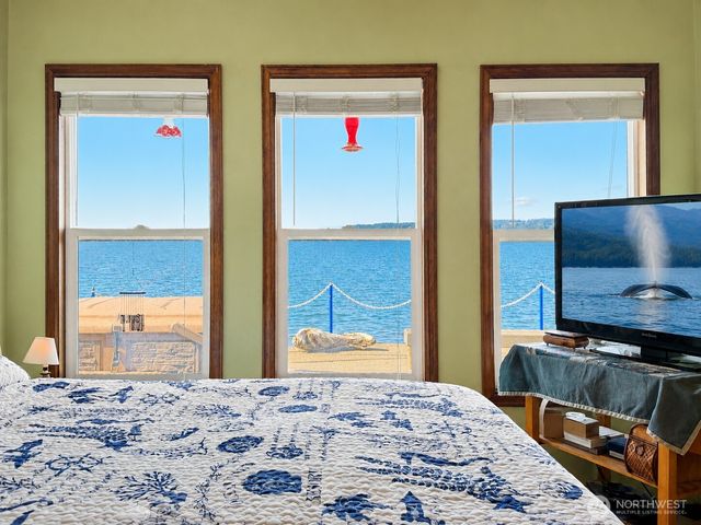 14 H South Beach Drive, Hat Island, WA 98206