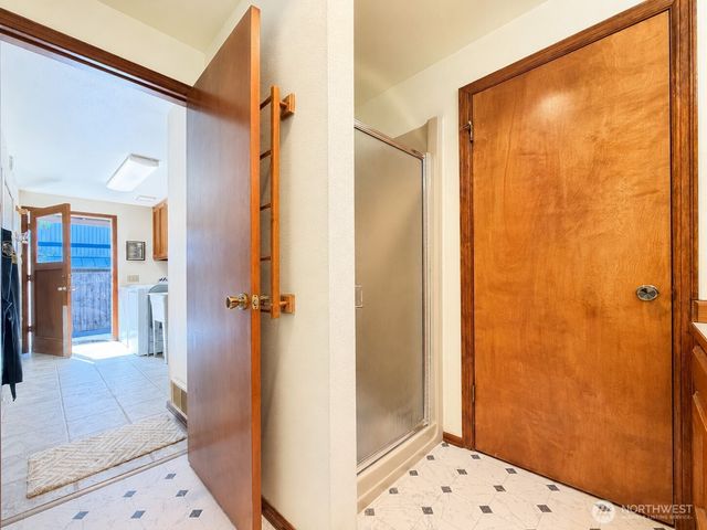 14 H South Beach Drive, Hat Island, WA 98206