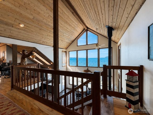 14 H South Beach Drive, Hat Island, WA 98206