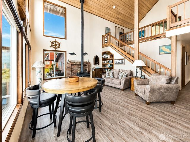 14 H South Beach Drive, Hat Island, WA 98206