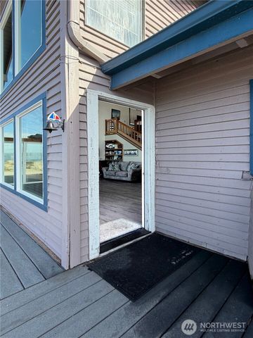 14 H South Beach Drive, Hat Island, WA 98206