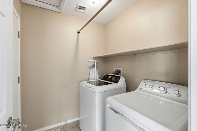 6943 W Harcuvar Drive, Tucson, AZ 85743