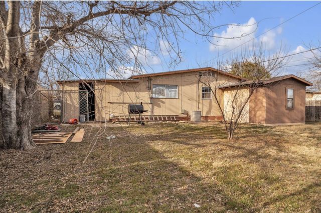 1917 Chapman Street, San Angelo, TX 76901