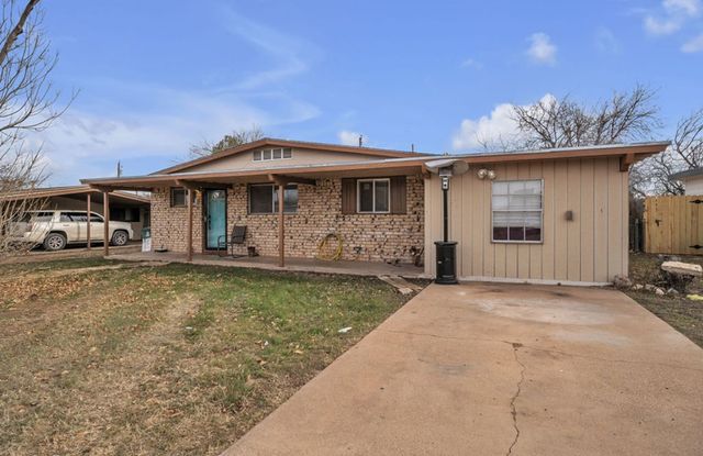 1917 Chapman Street, San Angelo, TX 76901