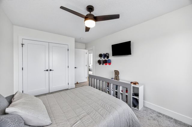 18328 Tanglewood Drive, Clive, IA 50325