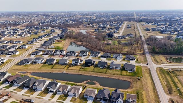 18328 Tanglewood Drive, Clive, IA 50325