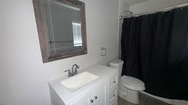 1660 Richmond Avenue 12, Houston, TX 77006