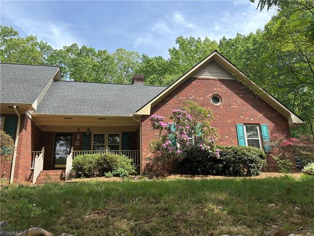 421 Inwood Road, Asheboro, NC 27205