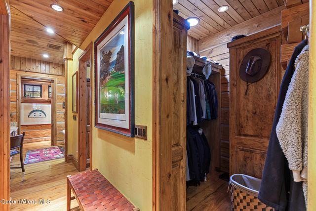 10351 N GIBSON RD, Hayden Lake, ID 83835