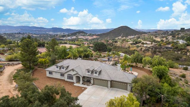 30012 Mckenna Heights Court, Valley Center, CA 92082