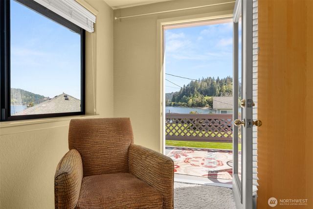 8331 E State Route 106, Union, WA 98592