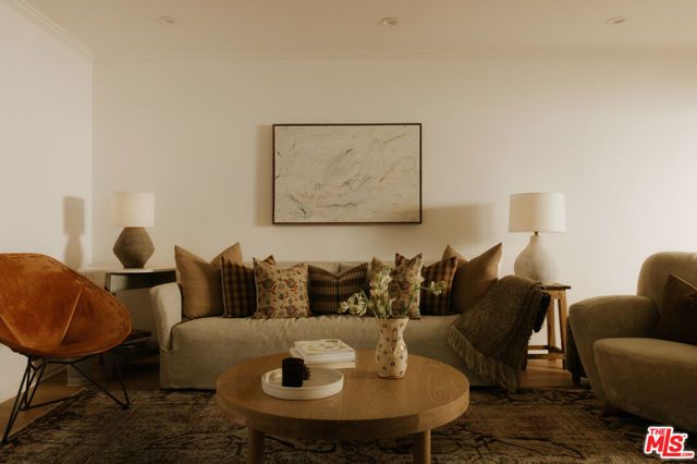 2610 Mandeville Canyon Road, Los Angeles, CA 90049