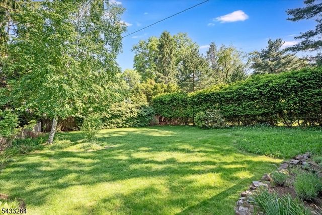 687 Grove St, Montclair Twp., NJ 07043