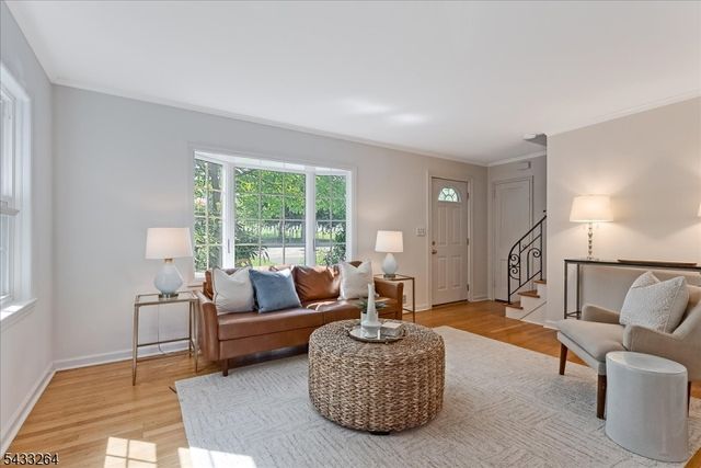 687 Grove St, Montclair Twp., NJ 07043