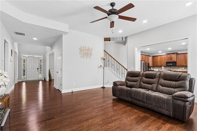 100 Northbrooke Trace, Woodstock, GA 30188
