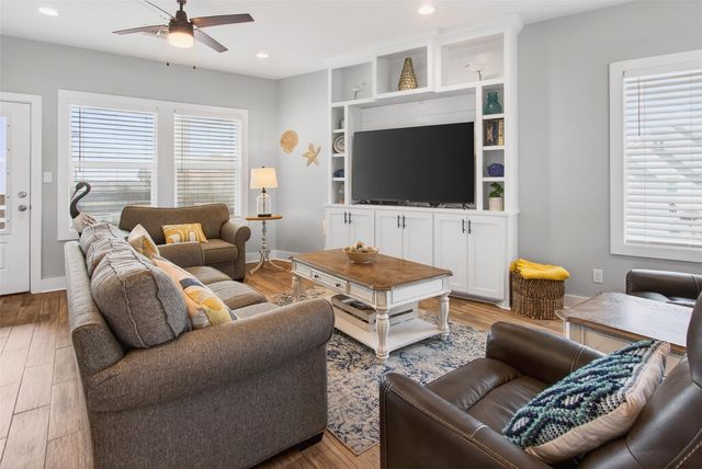 162 La Concha Boulevard 41, Port Aransas, TX 78373