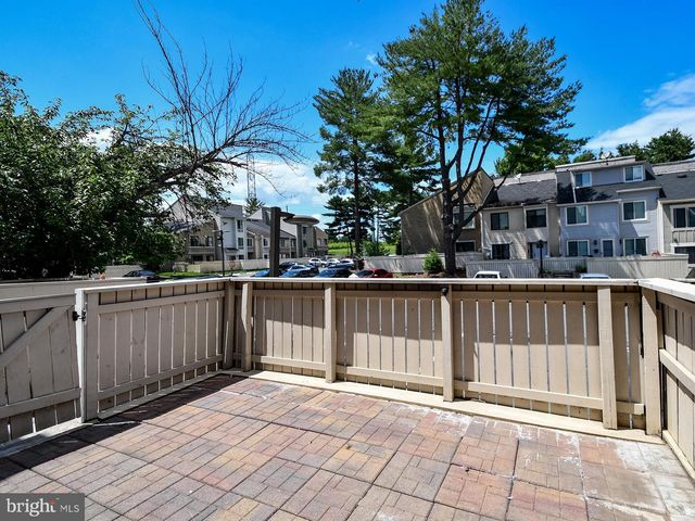 10216 RIDGELINE DR, Montgomery Village, MD 20886
