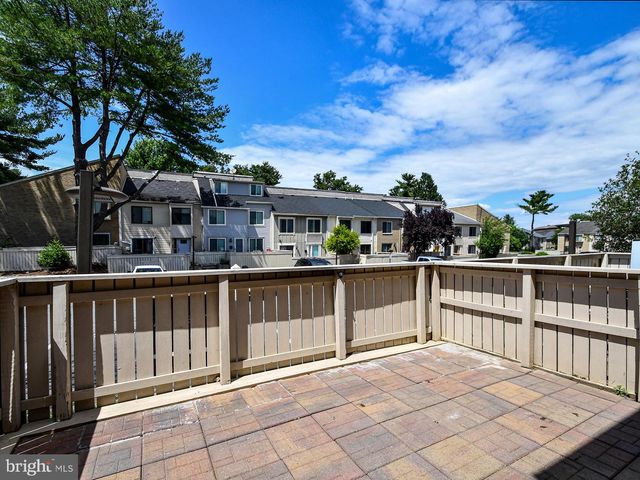 10216 RIDGELINE DR, Montgomery Village, MD 20886