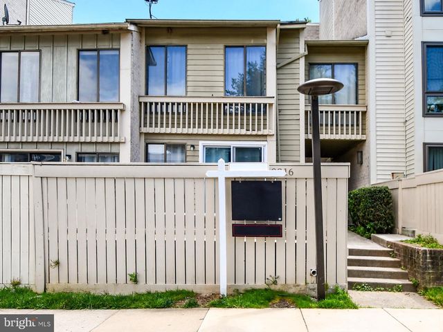 10216 RIDGELINE DR, Montgomery Village, MD 20886