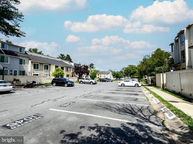 10216 RIDGELINE DR, Montgomery Village, MD 20886