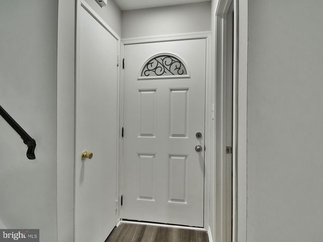 10216 RIDGELINE DR, Montgomery Village, MD 20886