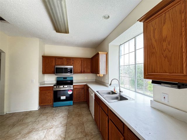 2812 Clearmeadow Drive, Mesquite, TX 75181