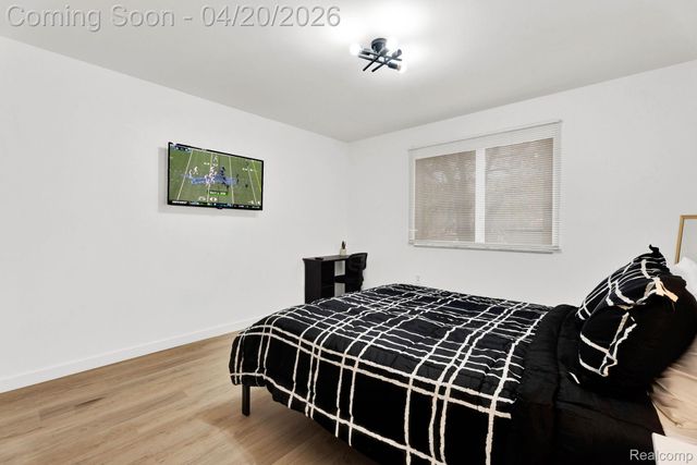 20745 Saint Francis Street 101, Farmington, MI 48336
