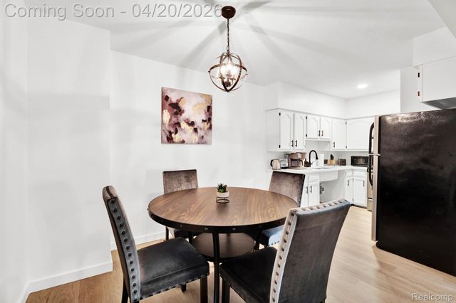 20745 Saint Francis Street 101, Farmington, MI 48336